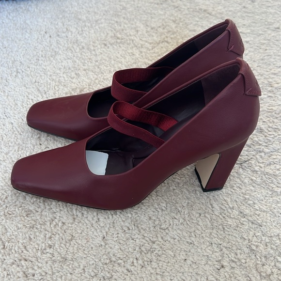 Franco Sarto Heels - Picture 3 of 8
